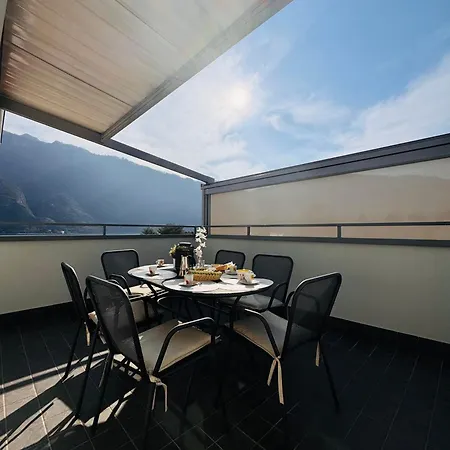 Buddy's House View Dog Friendly Whit Garage * Abbadia Lariana