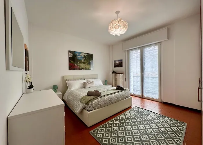 Buddy's House View Dog Friendly Whit Garage *